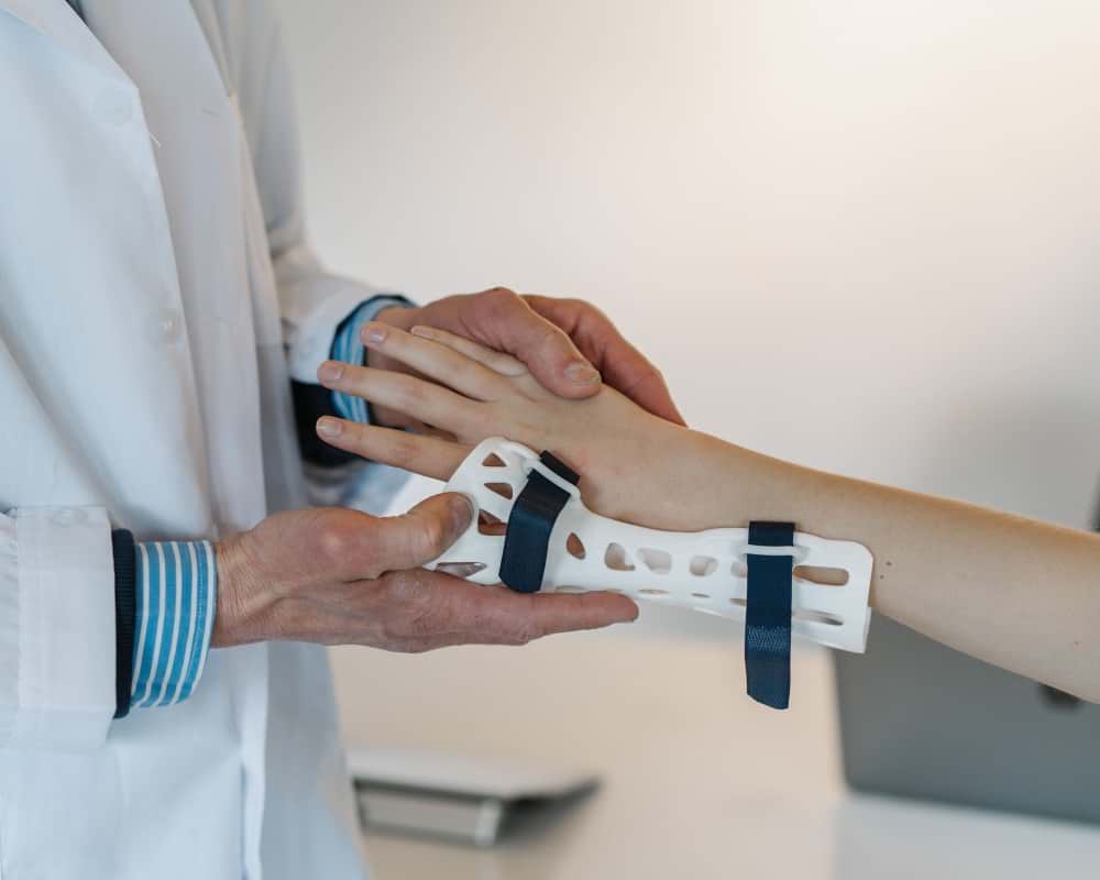 Article 3 Signs You May Need Orthopedic Surgery